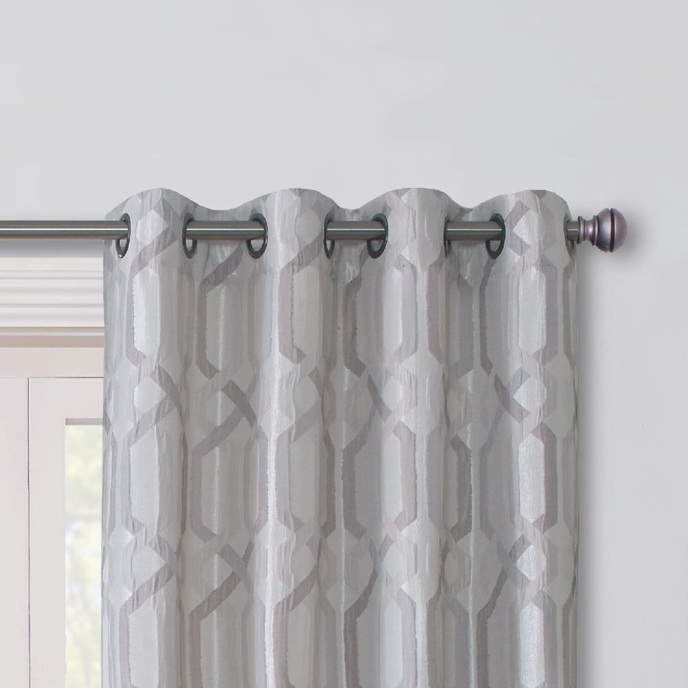 Cortina con filtro de luz de poliéster Regal Home Collections® Walker de 1.27 x 2.41 m color champaña - Image 2