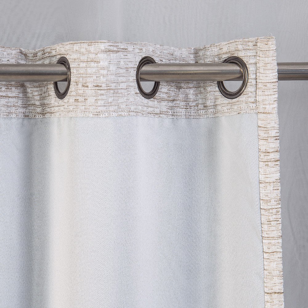 Cortina blackout de poliéster Regal Home Collections® Alexandria de 2.41 m, color natural - Image 2